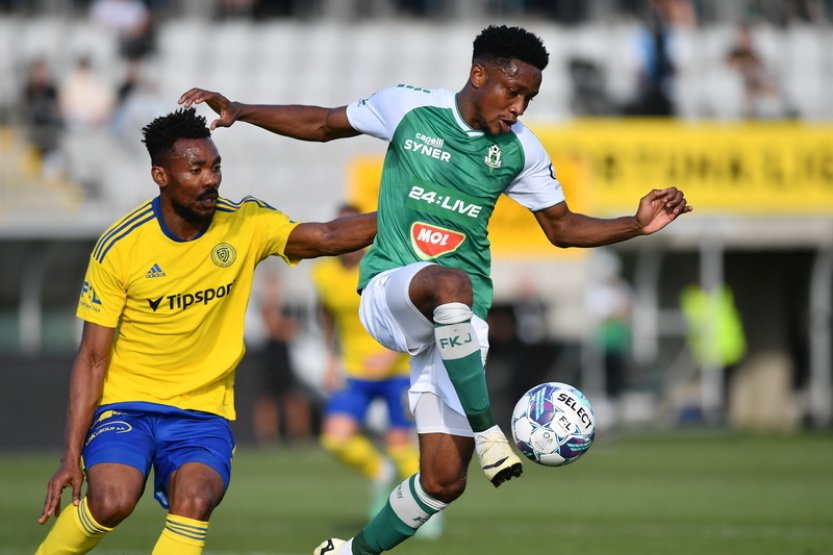 Zlín po devíti letech sestoupil z ligy, baráž si zahrají Budějovice a Karviná