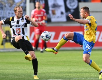 Fotbalisté Hradce porazili Teplice i doma a zahrají si o Konferenční ligu