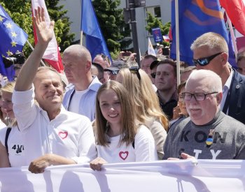 Ve Varšavě demonstruje podle radnice proti vládě půl milionu lidí