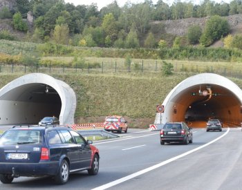 Soud potvrdil, že ŘSD musí Dětem Země předat informace o výstavbě D8