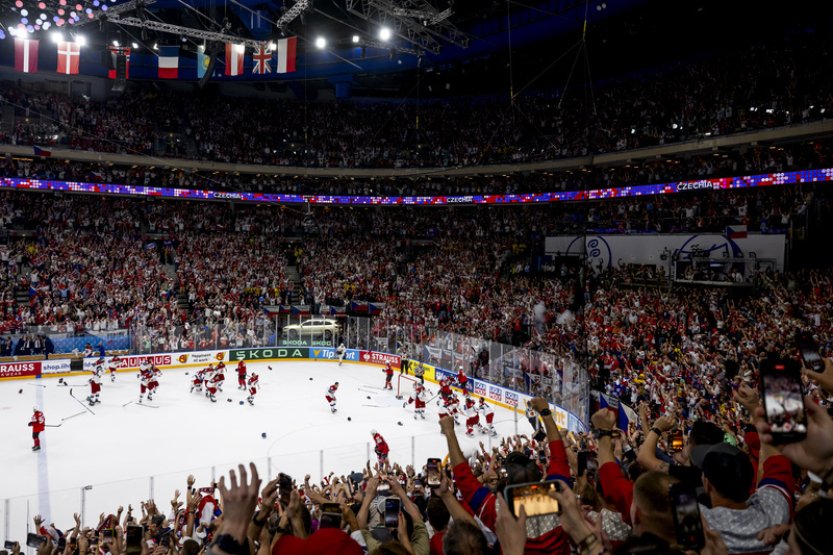 Švýcarský tisk chválí své hokejisty, evropská média píší o zlatém snu ČR