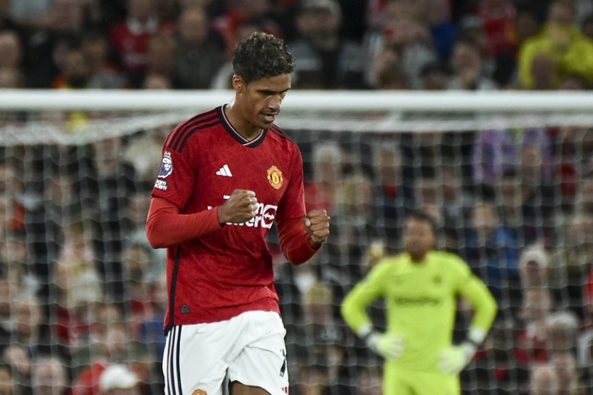 Sváteční střelec Varane zařídil Manchesteru United vítězný vstup do ligy