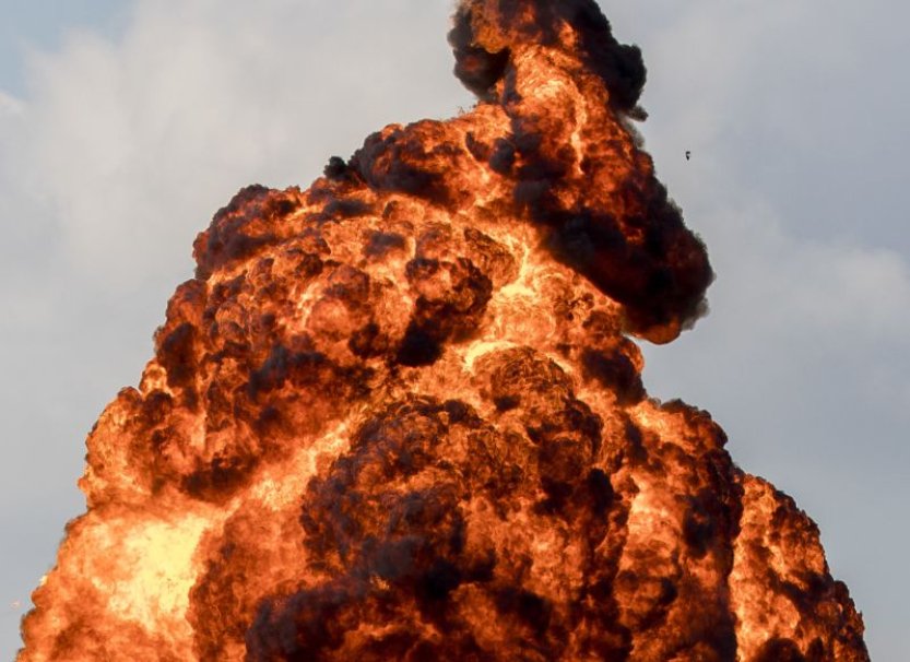 Nejméně 12 mrtvých a 50 zraněných po výbuchu na benzince v Rusku