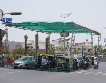 V Dillí naměřili rekordních 52,3 stupně, úřady varují před nedostatkem vody