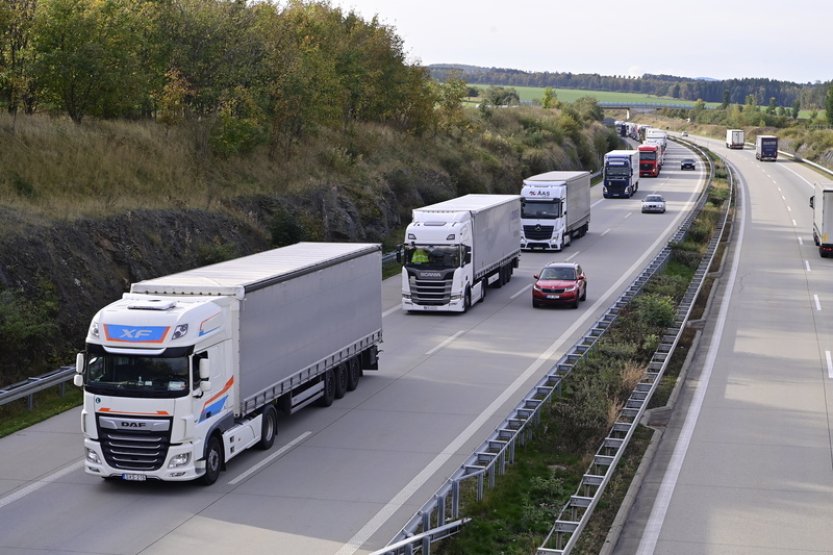 Na autodopravce bude dohlížet inspekce bez účasti policie