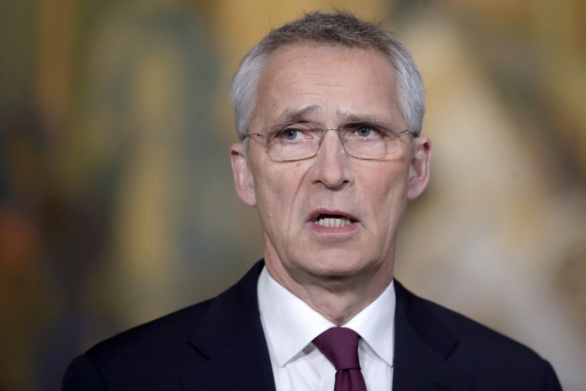Stoltenberg po schůzce s Erdoganem: Švédsko může vstoupit do NATO do summitu