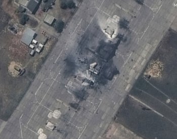 Peskov: Země NATO provokují Ukrajinu k pokračování v nesmyslné válce s Ruskem