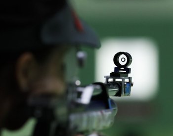 Karasová získala na MS zlato ve střelbě z malorážky vleže, titul má i s týmem