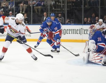 Florida vyhrála na ledě New Yorku Rangers a přiblížila se finále NHL