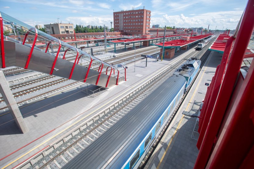 Správa železnic dokončila v Pardubicích modernizaci železničního uzlu za 7 miliard