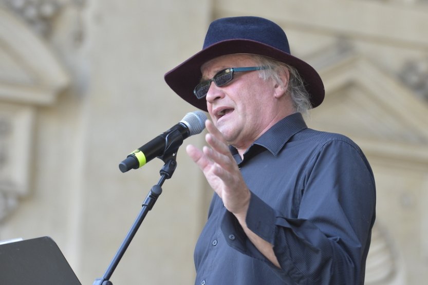 Kocáb vydává v reedici své debutové album a oslaví sedmdesátiny na Metronomu