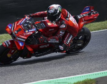 Salač v Mugellu chyběl ve finále kvalifikace, odstartuje z 19. místa