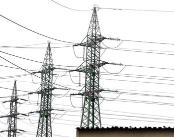 BBC: Elektrické sítě se kvůli poptávce po AI dostávají na pokraj možností