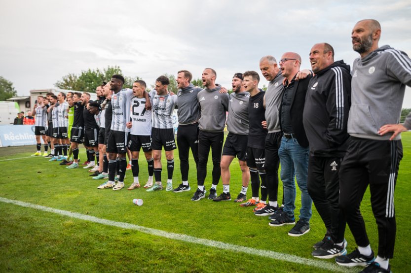 Ptám se majitele, co s klubem bude, řekl po baráži asistent trenéra Dynama