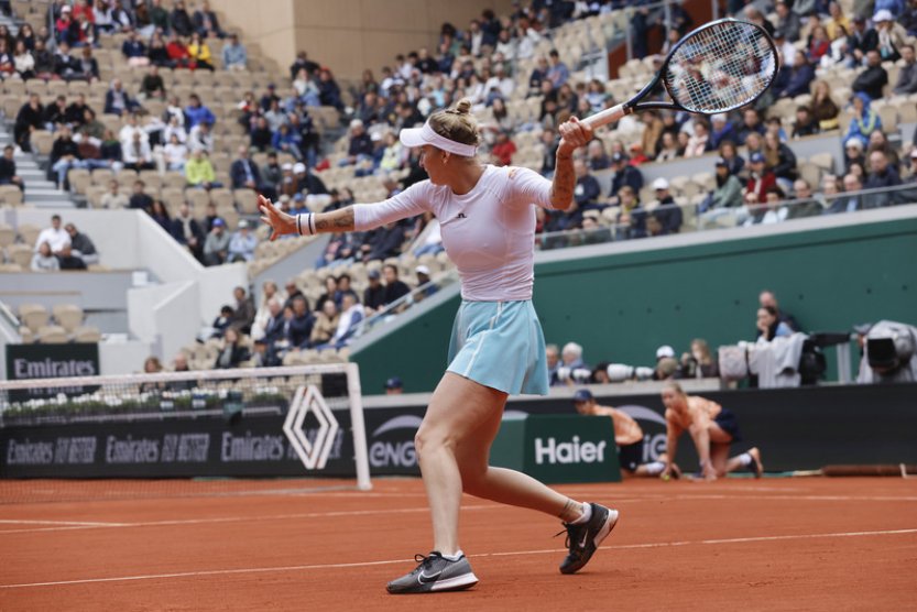 Vondroušová se utká s obhájkyní titulu Šwiatekovou o semifinále Roland Garros