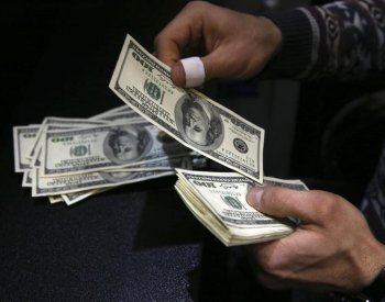 Capgemini: Dolarových milionářů v ČR loni přibylo, vzrostlo jejich jmění