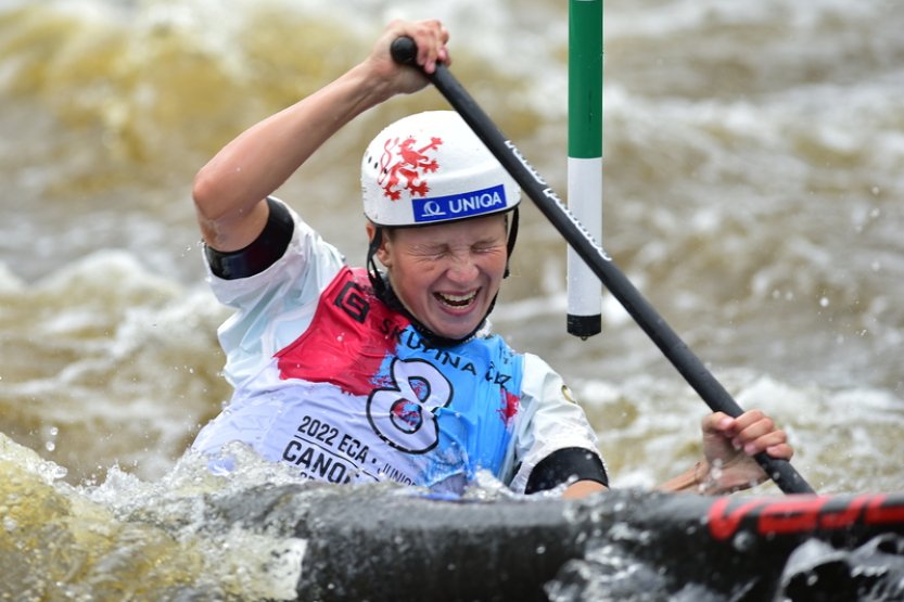 Slalomářské hlídky získaly na úvod juniorského MS čtyři zlaté medaile