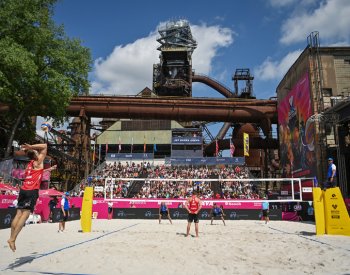 Perušič se Schweinerem mají v Ostravě po skreči Nizozemců jisté play off