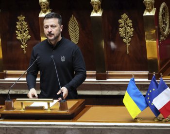 Mír s Ruskem na nynější linii fronty by jen vedl k další válce, řekl Zelenskyj