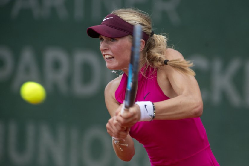 O juniorský titul na Roland Garros se střetnou české tenistky Samson a Valentová