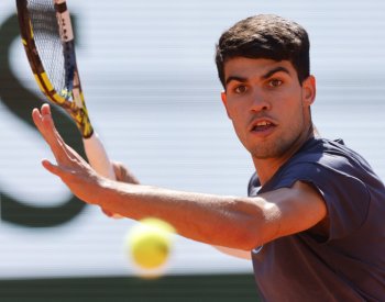 Alcaraz a Zverev se v neděli utkají o první titul na tenisovém Roland Garros