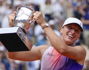 Šwiateková porazila Paoliniovou a potřetí za sebou vyhrála Roland Garros