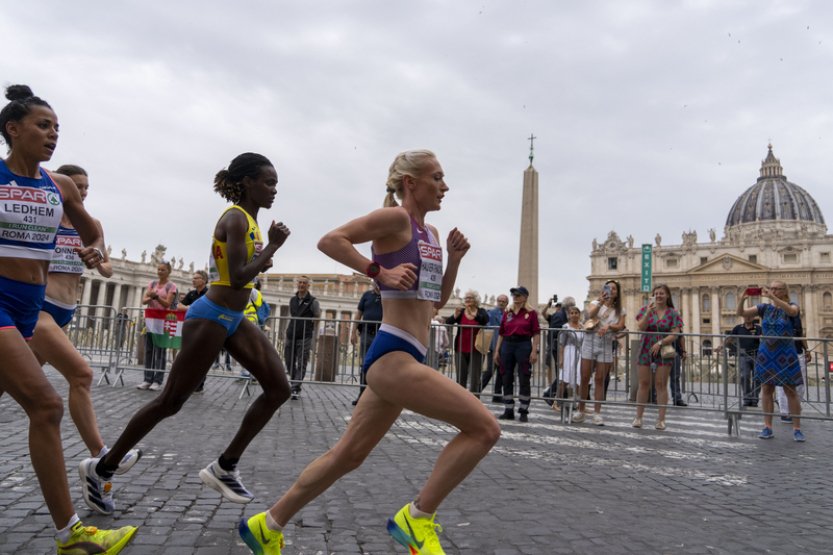 Na atletickém ME se poběží půlmaraton se Stewartovou a Hrochovou