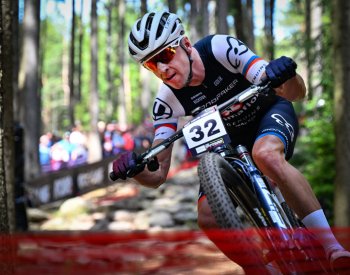 Biker Cink pojede na čtvrtou olympiádu, Holubovou čeká premiéra