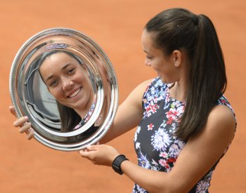 Valentová míří mezi ženy a věří, že triumfy na Roland Garros jsou jen začátek