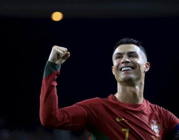Ronaldo je hrdý, že si jako první fotbalista zahraje na šestém Euru
