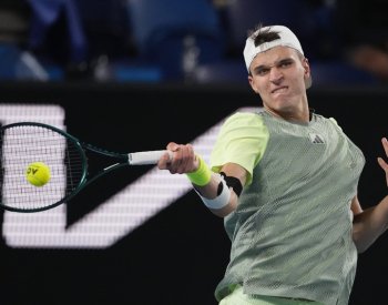 Tenista Menšík při debutu na trávě vypadl v Hertogenboschi v prvním kole