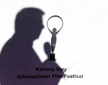 Slavnostní zahájení filmového festivalu v K. Varech živě odvysílá KVIFF.TV