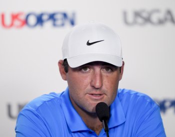 Začíná třetí golfový major sezony, velkým favoritem US Open je Scheffler