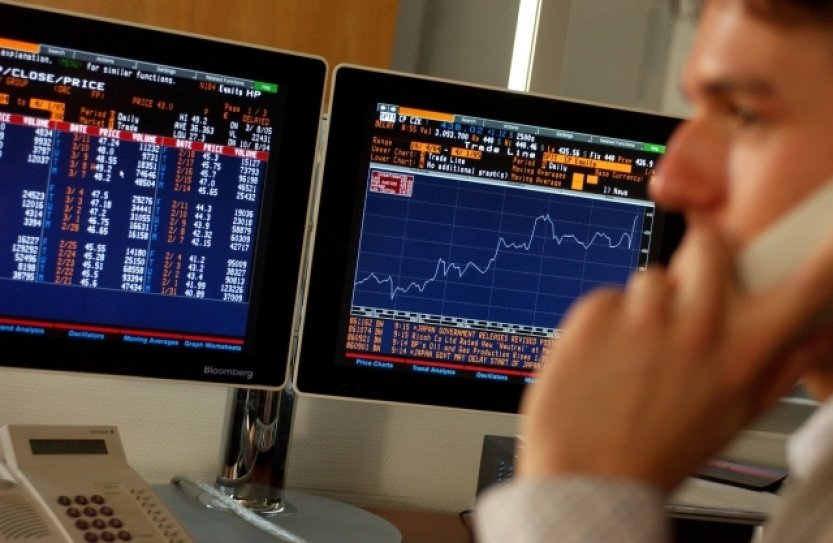 Pražská burza poprvé v týdnu posílila, dařilo se akciím Komerční banky a Erste