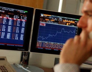 Pražská burza poprvé v týdnu posílila, dařilo se akciím Komerční banky a Erste