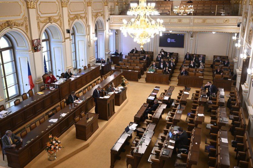 Sněmovna v úvodním kole podpořila zákon o digitalizaci finančního trhu