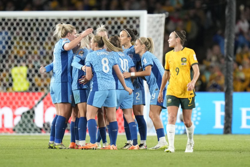 Fotbalistky Anglie porazily domácí Austrálii 3:1 a ve finále MS vyzvou Španělky