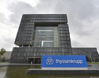 Němečtí regulátoři povolili Křetínskému koupit podíl v divizi Thyssenkruppu