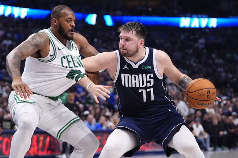 Dallas deklasoval Boston 122:84 a vynutil si pokračování finálové série NBA