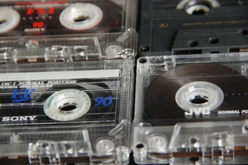 Bloomberg: Mladí pomáhají v obnově zájmu o magnetofonové kazety