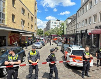 Německá policie postřelila muže, který v Hamburku ohrožoval policisty