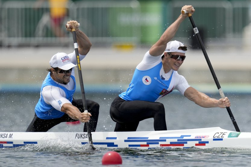 Bratři Fuksové dojeli na ME pátí v závodě delbkánoí na 500 m, stejně jako loni