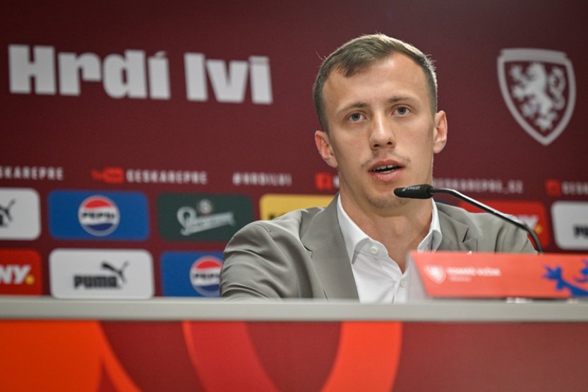 Kdybych měl recept, jak ubránit Ronalda, za draho bych ho prodával, řekl Vlček