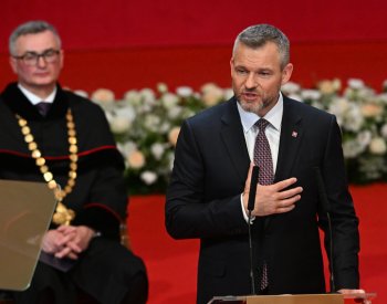 Tisk pochvalně i zdrženlivě hodnotí prezidenta Pellegriniho