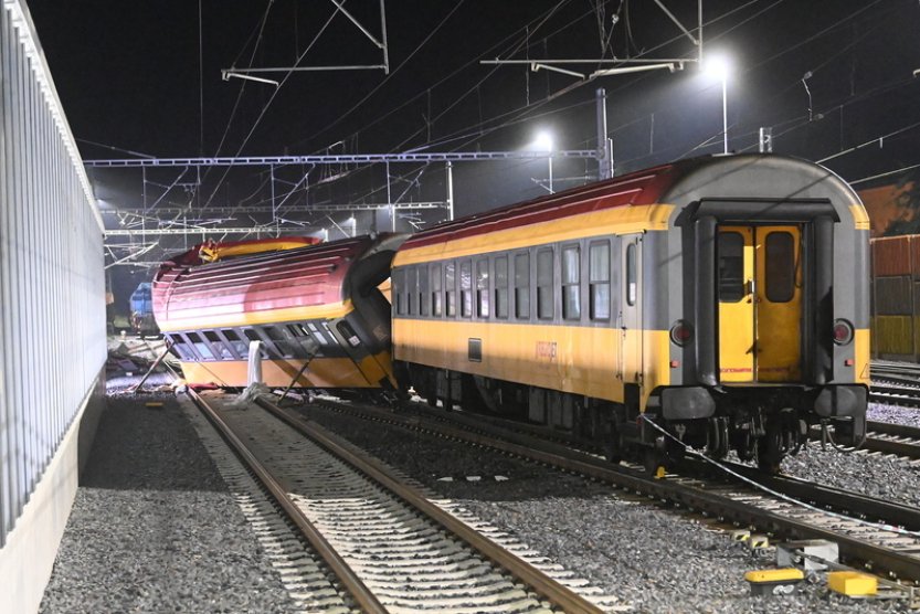 RegioJet: Aktivní zabezpečovač mohl srážce v Pardubicích zabránit