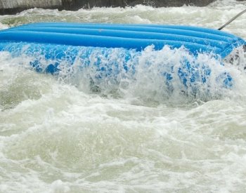 Dva Češi zahynuli při nehodě na raftu ve Francouzských Alpách
