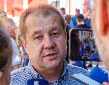 Pracovníci firmy LEPO také nedostali výplaty, na náhradu mezd zatím nemají nárok