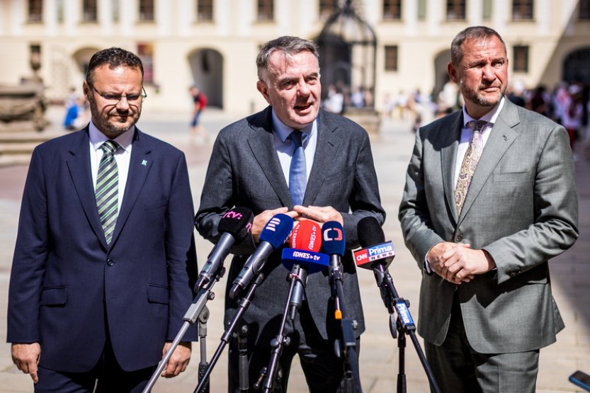 Ředitelé ČT a ČRo s Pavlem řešili na Hradě mediální novelu