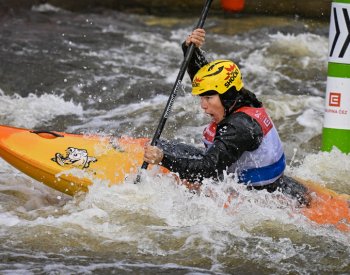 Fišerová přece jen bude závodit v Paříži v olympijské premiéře kayakcrossu