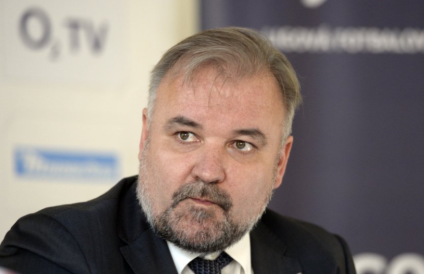 Výkonným ředitelem LFA zůstane Bárta, v ligovém výboru bude i šéf Slavie Tvrdík